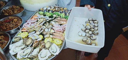 年夜饭 食品安全监管不容懈怠 奉贤区市场监管局对餐饮行业开展突击检查